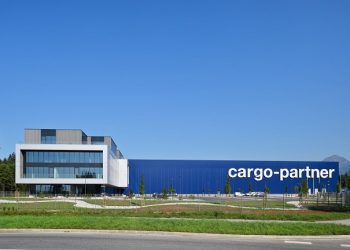 Логистичният хъб на cargo-partner в Словения отваря врати