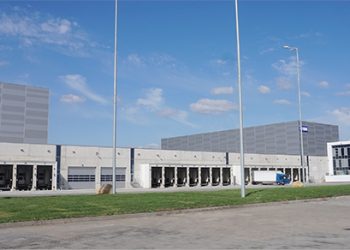 Двете кули на JYSK логистичното чудо в Божурище