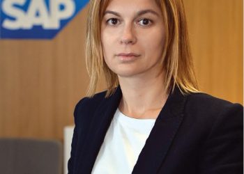 SAP S/4HANA е цялостна платформа за интелигентно управление