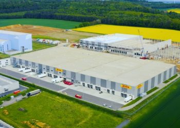 DHL Supply Chain изгражда зелен логистичен център