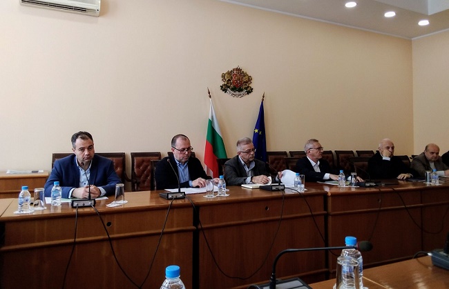 БДЖ ще предлага доставки от врата до врата