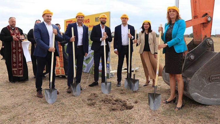 BILLA изгражда нова складова база до Стара Загора