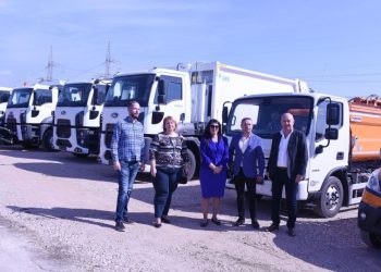 Булавто достави пет нови комунални автомобила на община Костинброд