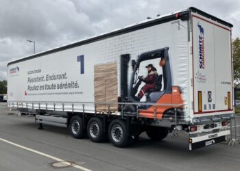Schmitz Cargobull показва ефективни и устойчиви транспортни решения на Solutrans 2023