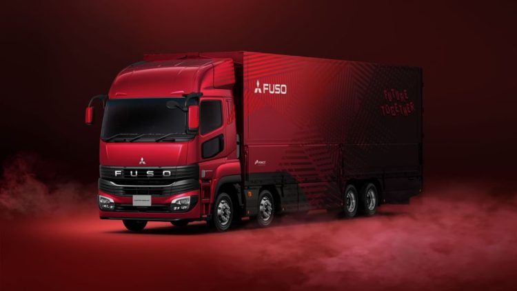 Fuso показва обновен тежкотоварен камион Super Great на Japan Mobility Show