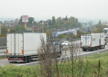 Швеция удължи крайния срок за въвеждането на тахографи от 2-ро поколение