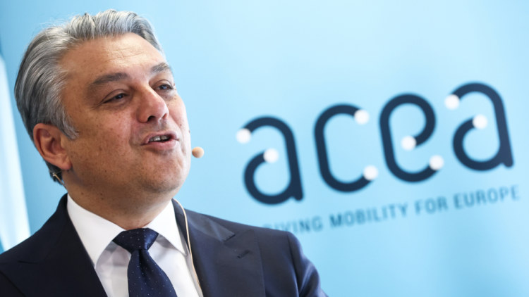 ACEA иска промени в Директивата за теглото и размерите на камионите