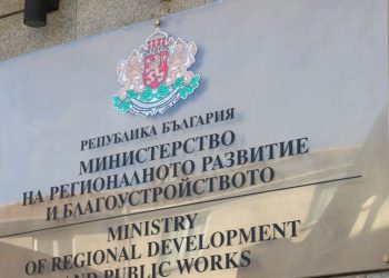 МРРБ не планира поскъпване на тол таксите и обсъжда отстъпки за превозвачите
