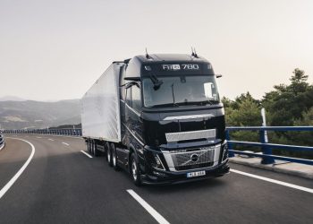 Volvo FH16 стана най-мощният сериен камион