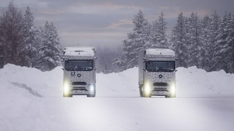 Mercedes-Benz eActros 600 завърши тестовете в суровата финландска зима