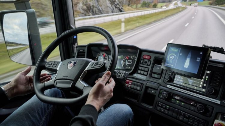 Scania ускорява внедряването на автономен транспорт от хъб до хъб