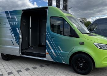 Mercedes-Benz Vans събра SUSTAINEER с велосипеда ONO