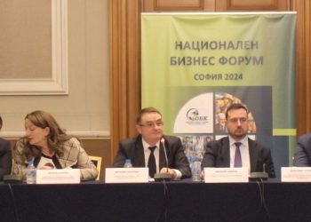 Бизнесът търси 200 000 работници, фалира ако държавата не се намеси спешно