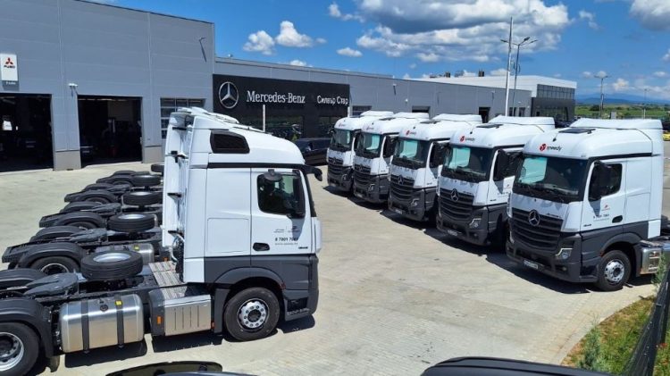 10 нови влекача Mercedes-Benz Actros L за Спиди