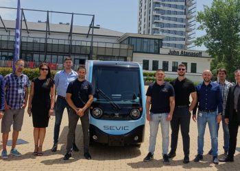 София Тех Парк получи подарък български електрически камион Sevic V500e