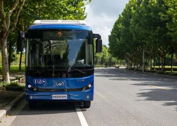 Chariot Motors подписа договор за доставка на батериен автобус за община Сандански