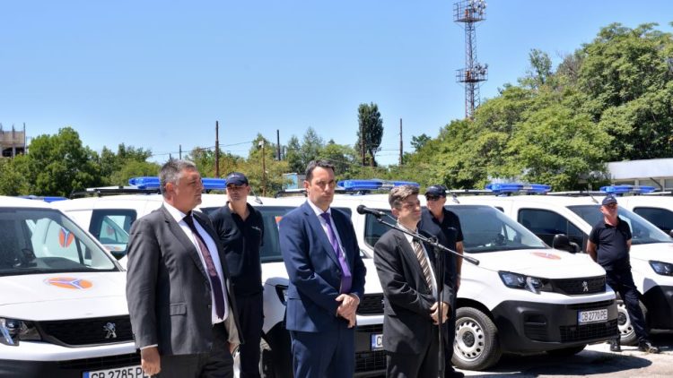 ИА „Автомобилна администрация“ получи първите 50 нови автомобила