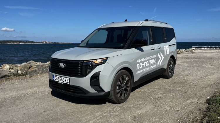 Тест: Ford Tourneo Courier – ван с характер на SUV