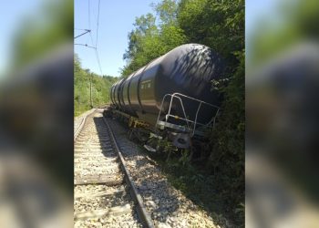 Гвоздейков поиска оставките на ръководството на НКЖИ