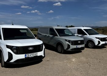 Мисия „Капачки за бъдеще“ с новия Ford Courier