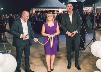 Първи шоурум на Renault и Dacia официално отвори врати в Ямбол