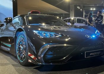 Хиперколата Mercedes-AMG One е в България!
