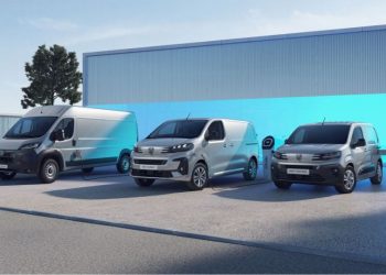 PEUGEOT е европейски лидер за 2024 г. в сегмента на е-вановете