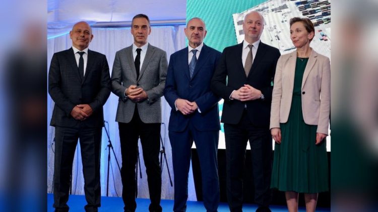 „Бургас-Запад“ става нов хъб за контейнерния транспорт