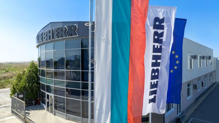 Liebherr разширява производството си у нас
