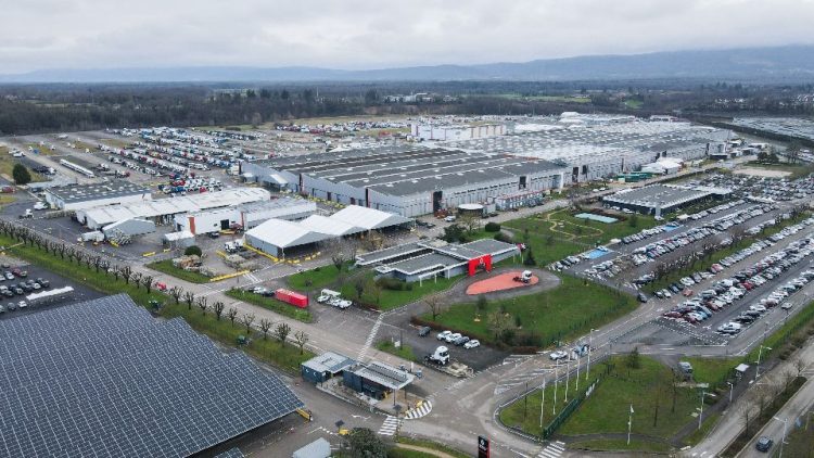 Това е стратегията на Renault Trucks за енергийна ефективност и опазване на ресурсите