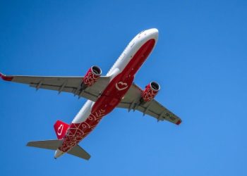 Полетите между София и Букурещ ще се поемат и от нискотарифна компания