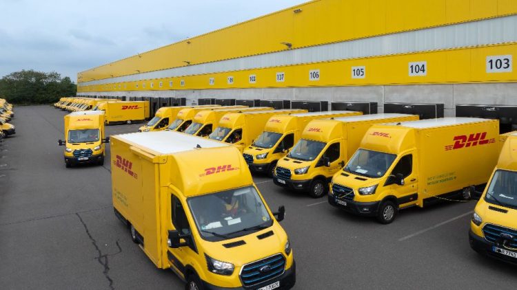 DHL и Ford Pro разширяват партньорството си