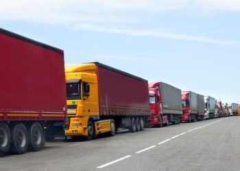 Секторът на автомобилния товарен транспорт в Полша е в дълбока криза