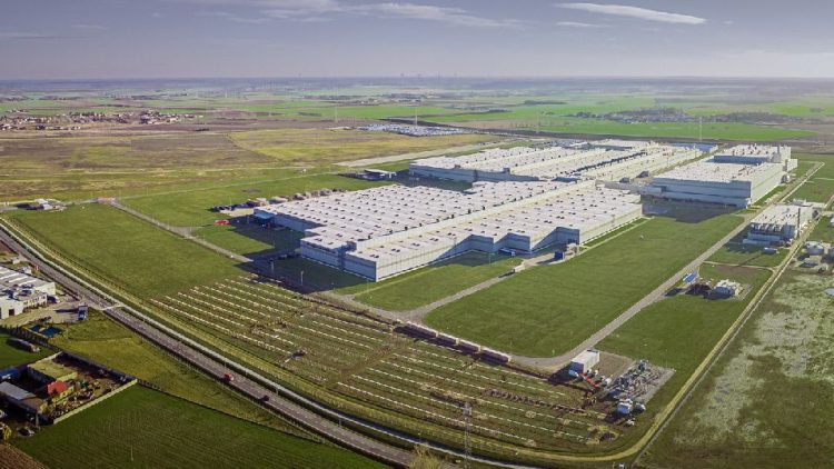 Volkswagen инвестира в разширяването на завода във Вжешня