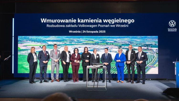 Положен е основният камък за разширяването на завода на Volkswagen Commercial Vehicles във Вжешня