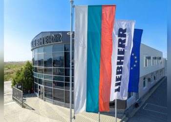 Liebherr-Transportation Systems инвестира 76,5 млн. евро в новата си база край Пловдив