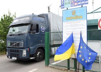 Украйна приема правилата на ЕС за времето за шофиране и интелигентните тахографи
