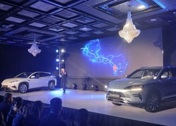 BYD влиза на българския пазар с флагмана си Ѕеаlіоn 7