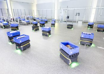 IFOY: FastBots роботите на SSI Schäfer