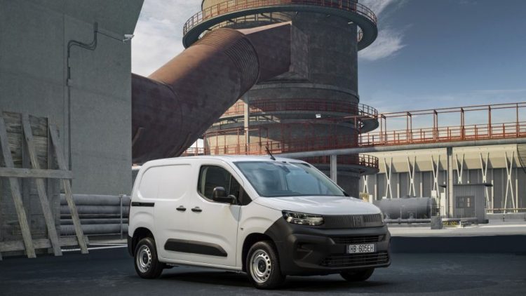 FIAT Professional представя Doblò EasyPRO