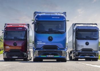 Mercedes-Benz Trucks ще демонстрира прогреса си във всички задвижващи технологии на IAA Transportation 2026