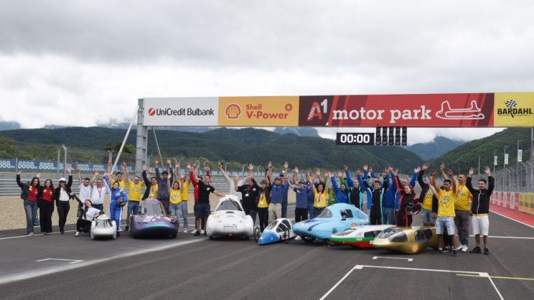 Българските отбори за Shell Eco-marathon 2026 представиха машините си на пистата А1