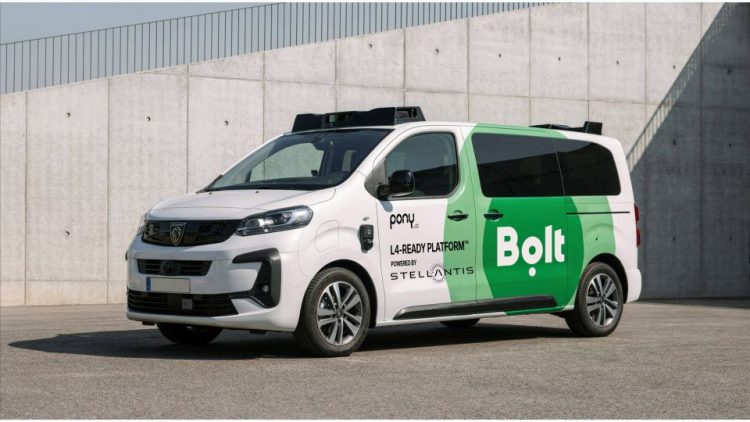 Stellantis, Bolt и Pony.ai започват тестове за автономна мобилност