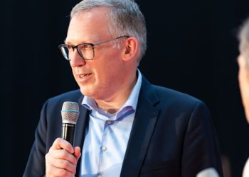 Юрген Миндел, VDA: Автомобилната индустрия се справя с предизвикателствата