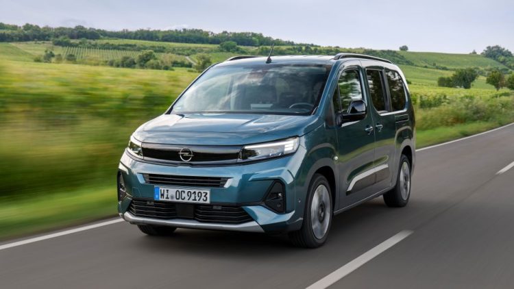Opel Combo предлага избор за всеки – бензиново, дизелово или изцяло електрическо задвижване