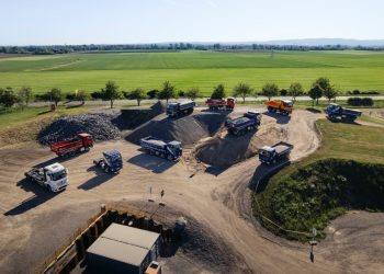 Mercedes-Benz Trucks демонстрира модерна гама за строителството