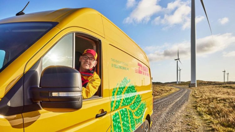 DHL разширява глобалната си мрежа за логистика на батерии