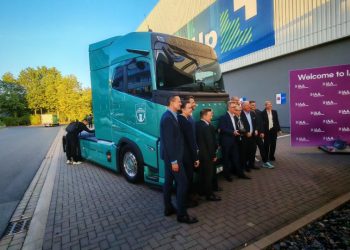 Електрическата гама на Volvo Trucks бе избрана за Международен камион на годината 2027