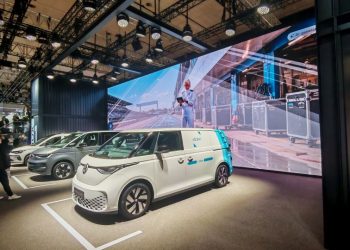Volkswagen Commercial Vehicles представи Connect Pro в Хановер